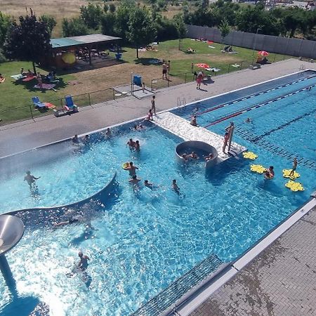 Apartman Viktorie 미쿨로프 외부 사진