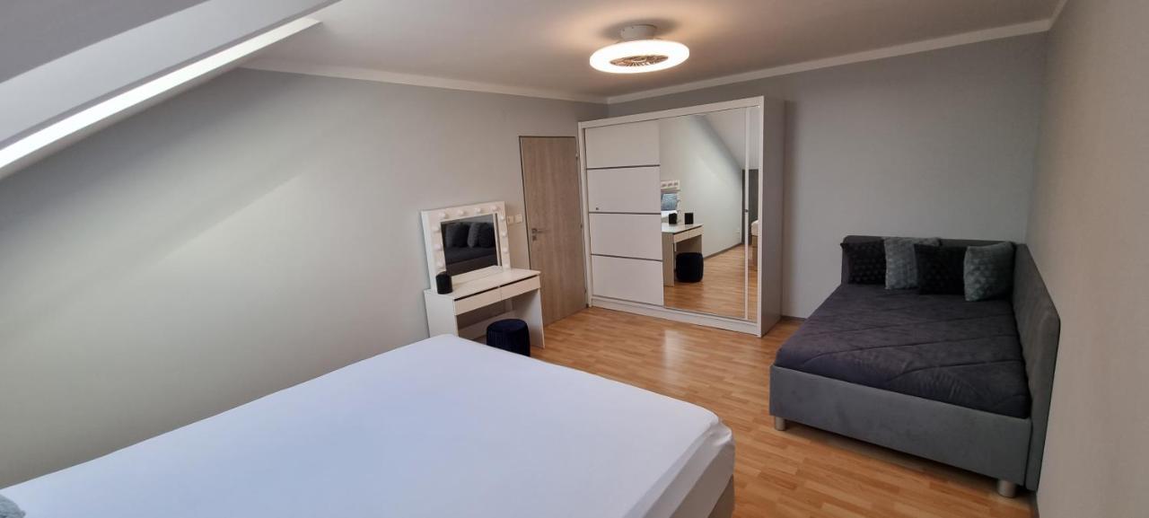 Apartman Viktorie 미쿨로프 외부 사진