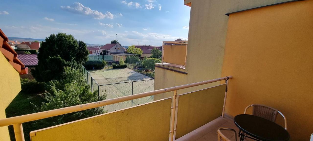 Apartman Viktorie 미쿨로프 외부 사진